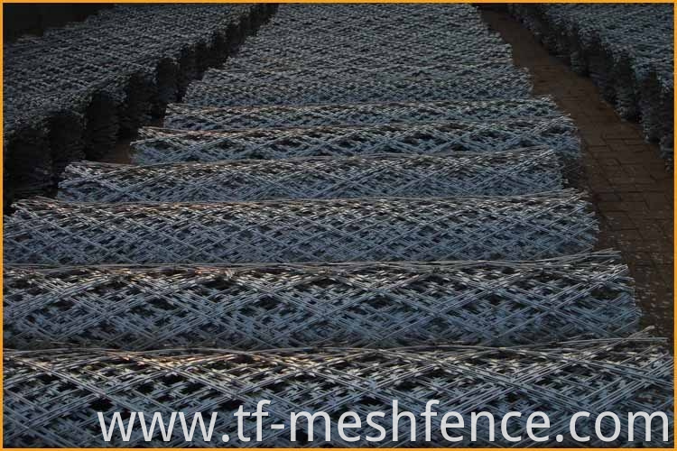 welded concertina razor wire mesh 2